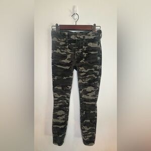 Pilcro &the letterpress EUC gray camo print high rise skinny corduroy pants Sz25